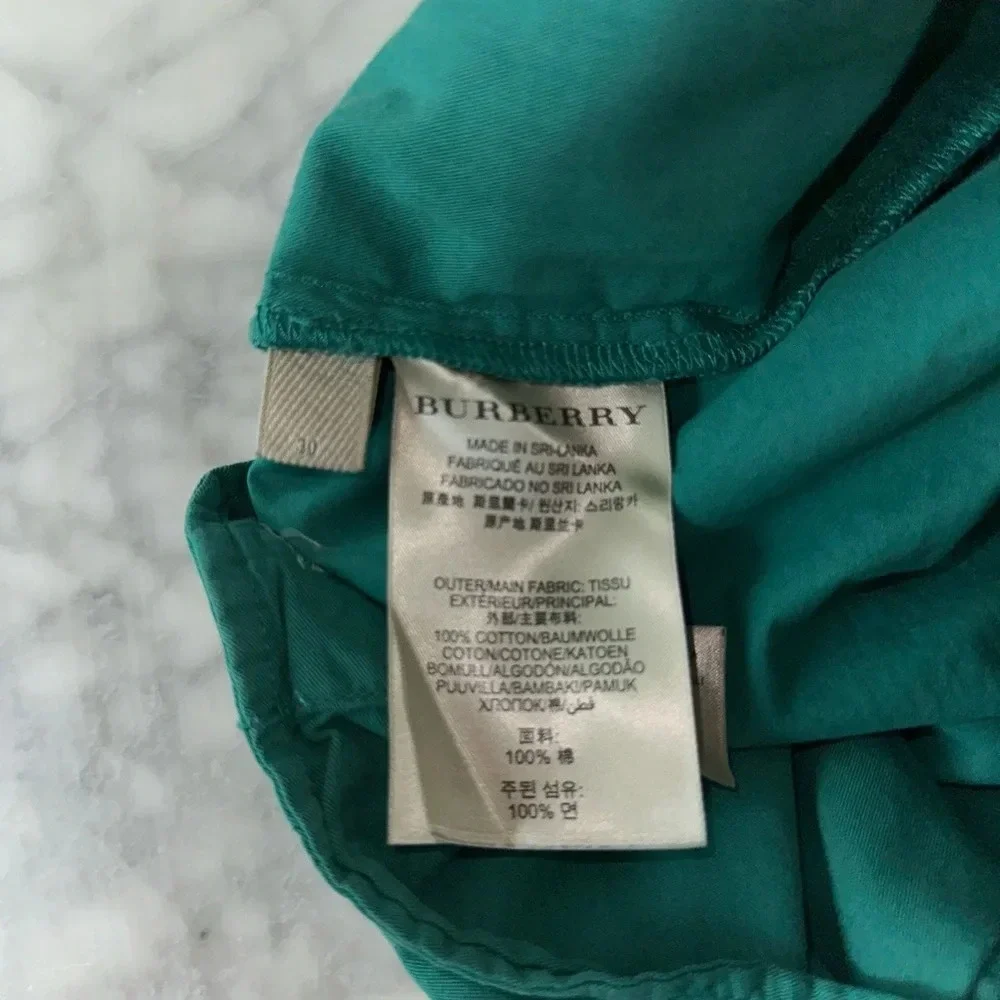 Burberry Men Brit Shorts (30W) 8Inch Khaki Green Shorts - Picture 9 of 9